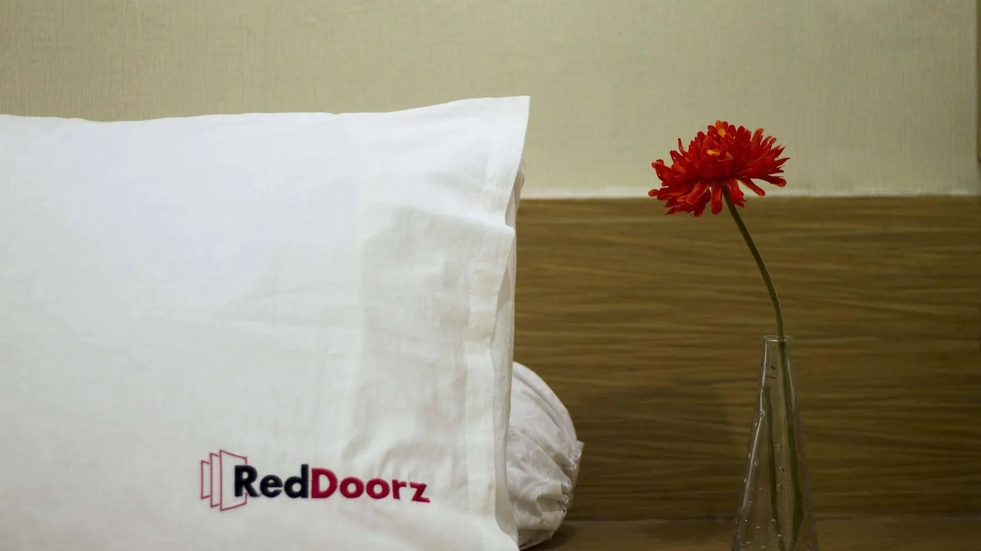 ** Gasthof Hotel Reddoorz @ Dewi Sita Seminyak Indonesien